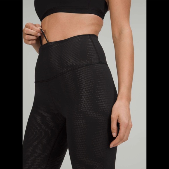 Lululemon Wunder Train High-Rise Tight 25" *Foil - Picture 9 of 10